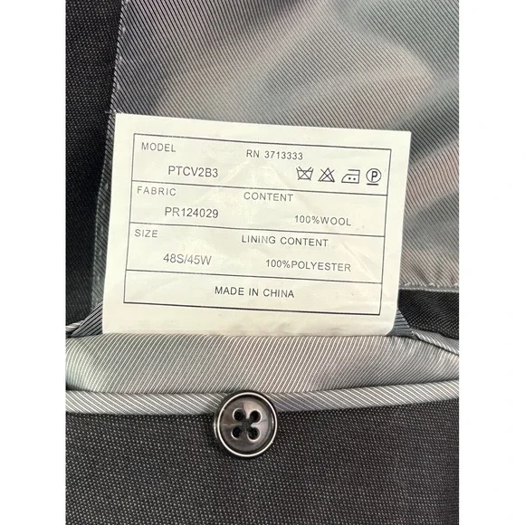 Profilo Uomo 48S 45x29 Charcoal 2pc Pant Suit 100% Wool Pleated Two Button